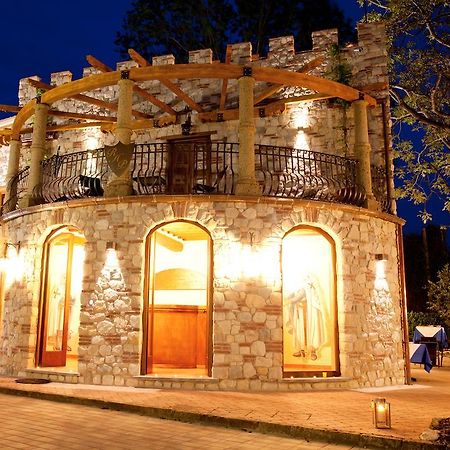 مبيت وإفطار لوكا Castello Dei Templari المظهر الخارجي الصورة